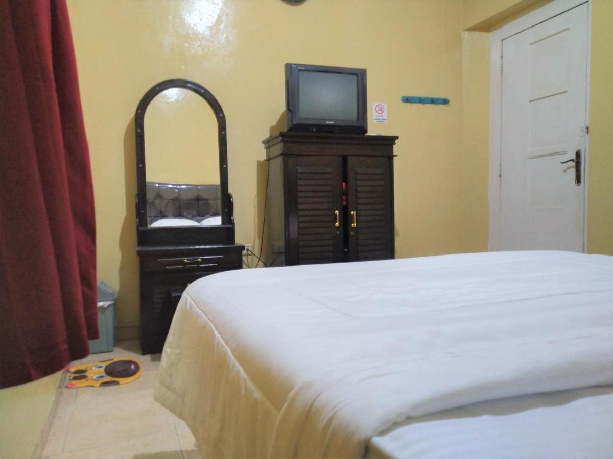 Hotel Pekalongan Syariah Mitra Reddoorz Ngoại thất bức ảnh