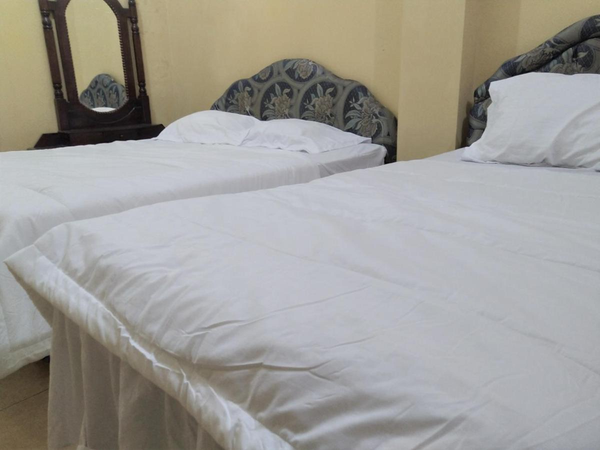 Hotel Pekalongan Syariah Mitra Reddoorz Ngoại thất bức ảnh
