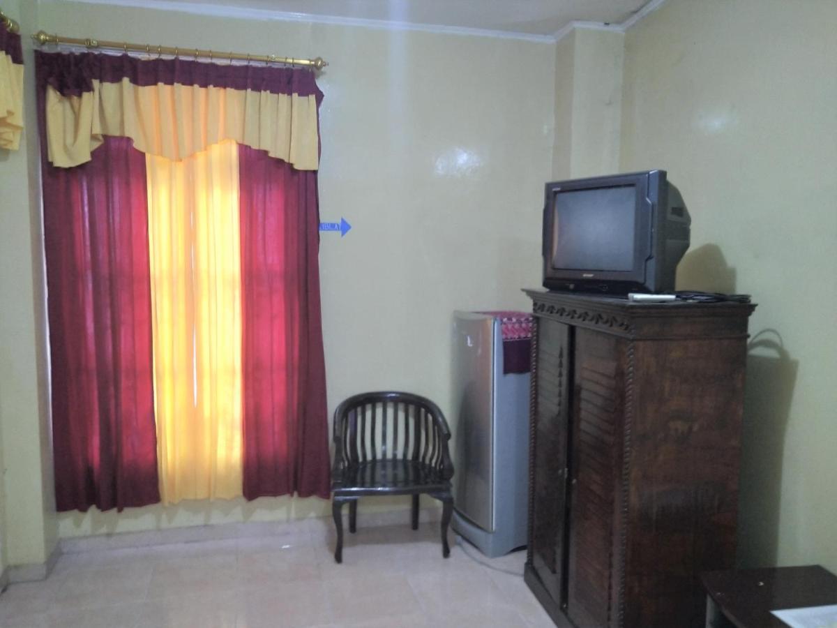 Hotel Pekalongan Syariah Mitra Reddoorz Ngoại thất bức ảnh